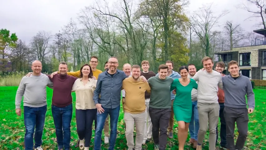 oneteam.png
